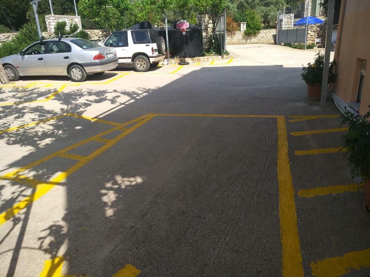 Despoina Rooms Tsoukaladhes Bagian luar foto